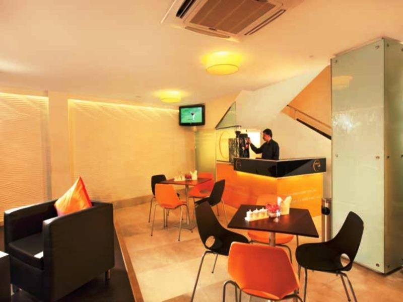 โรงแรมไอคอนคลาสสิค กัตตะยัม ภายนอก รูปภาพ