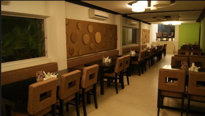 โรงแรมไอคอนคลาสสิค กัตตะยัม ภายนอก รูปภาพ